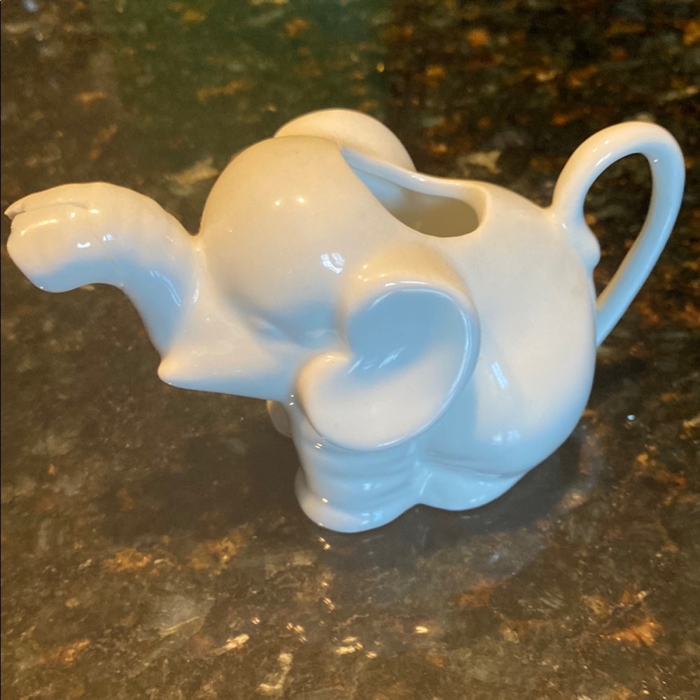 Vintage Two’s Company Mini Ceramic White Elephant Creamer